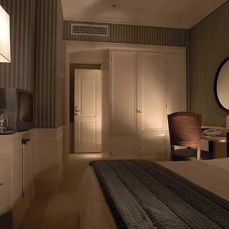 スタンダール ローマ