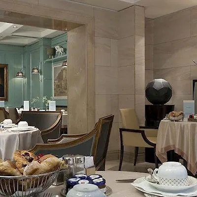 スタンダール ローマ