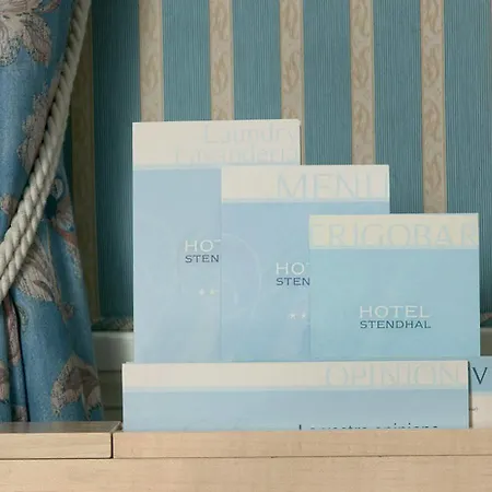 ホテル スタンダール 4*