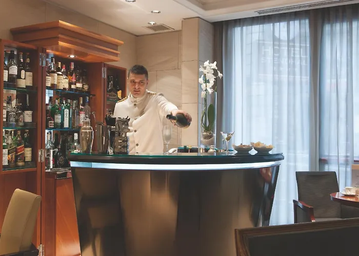 Отель Stendhal Рим